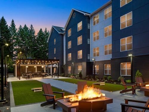 Homewood Suites by Hilton Hillsboro/Beaverton