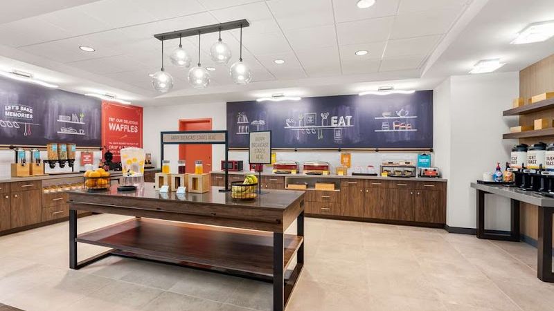 Photo of Hampton Inn & Suites Portland Tigard