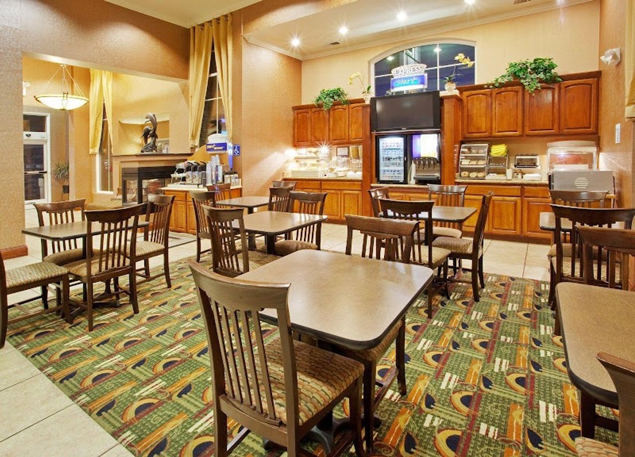 Photo of Holiday Inn Express West Sacramento - Capitol Area, an IHG Hotel