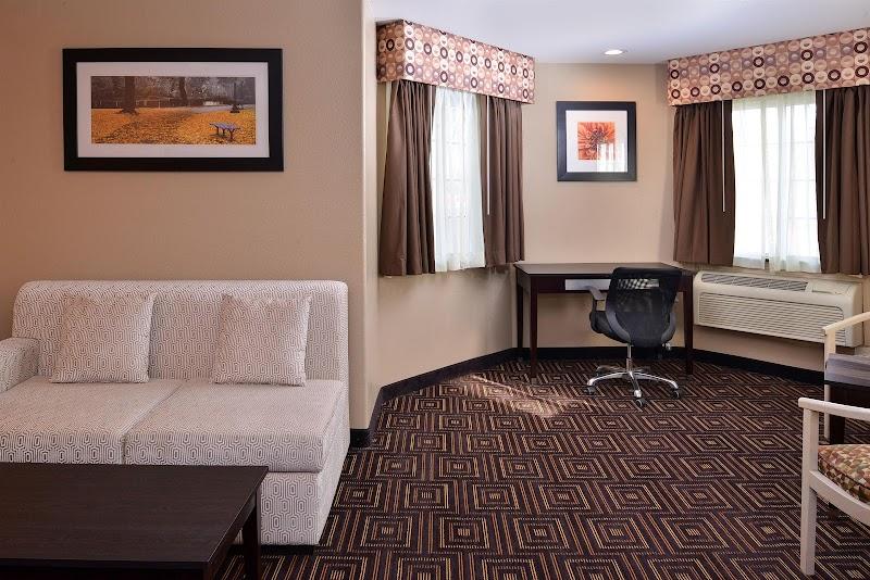 Photo of Americas Best Value Inn & Suites Madera