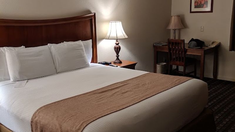 Photo of Lake Natoma Inn