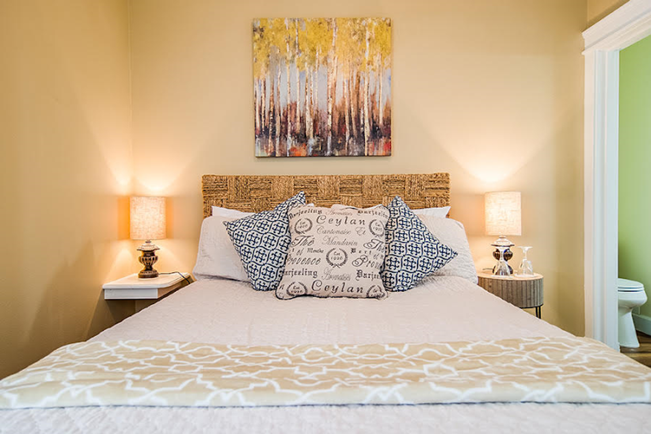 Photo of The Campbell House Inn - Suite, King Bed