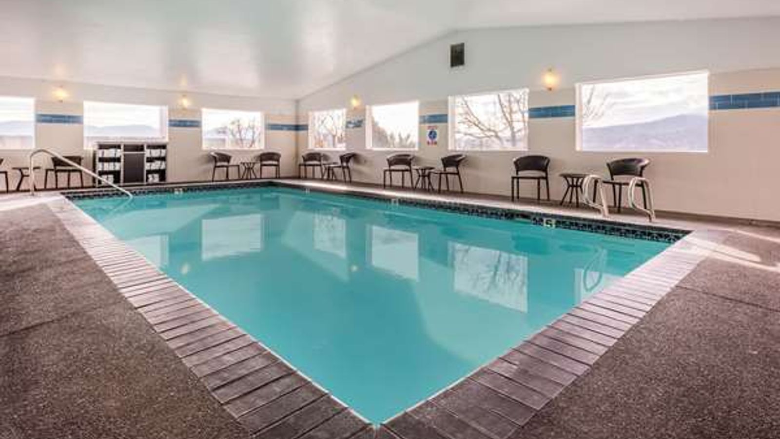 Photo of La Quinta Inn & Suites by Wyndham Grants Pass