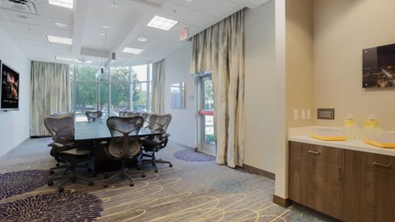 Photo of SpringHill Suites San Jose Airport