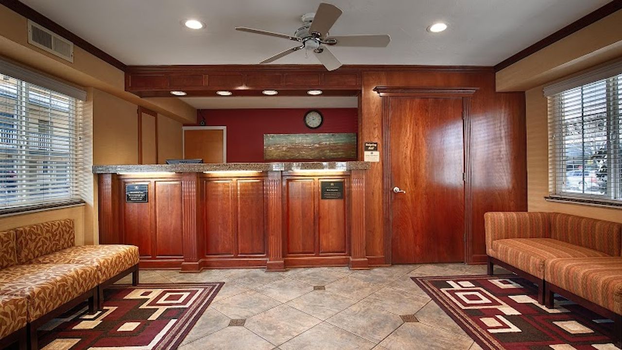 Photo of Best Western Town House Lodge