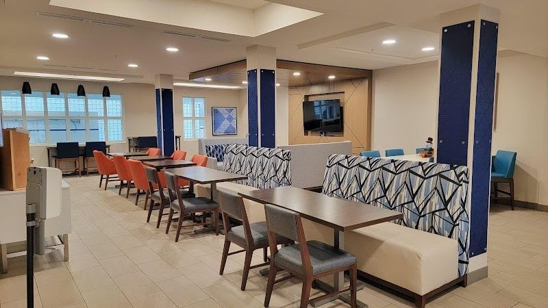 Photo of Holiday Inn Express & Suites Idaho Falls, an IHG Hotel