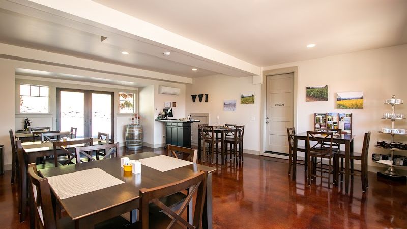 Photo of Vineyard View Inn