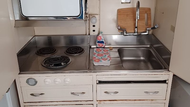 Photo of Deane’s Oceanfront Lodge