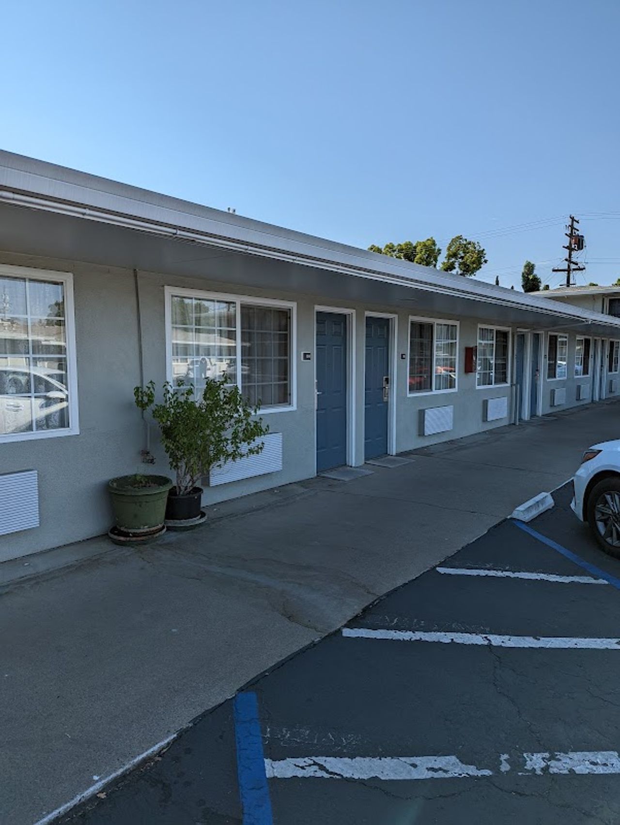 Photo of Echo Lodge - West Sacramento