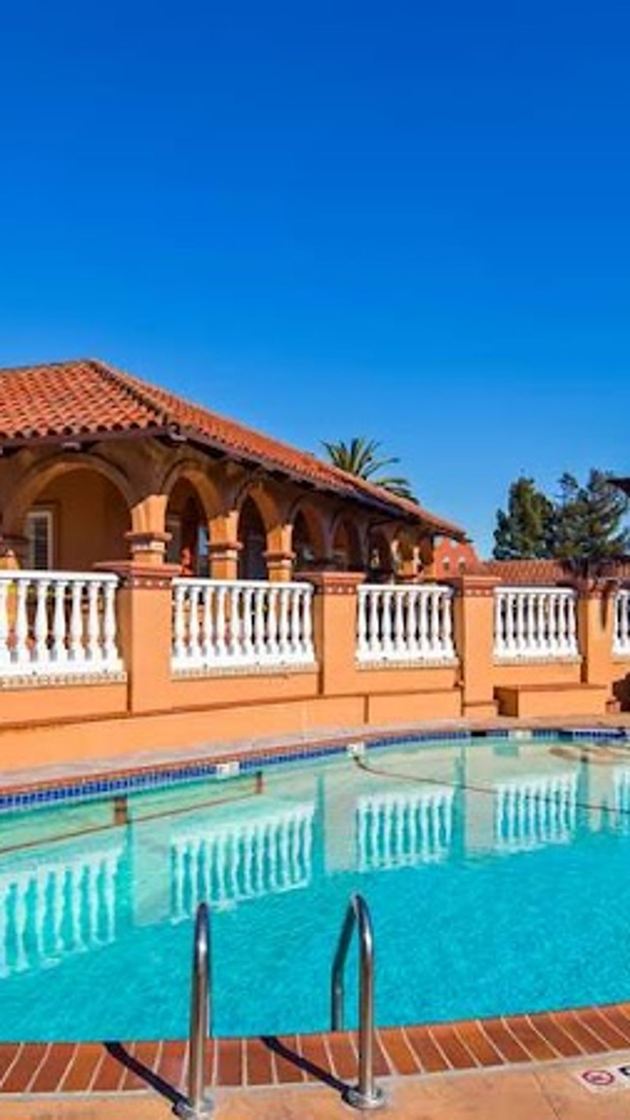 Photo of SFO El Rancho Inn, SureStay Collection by Best Western