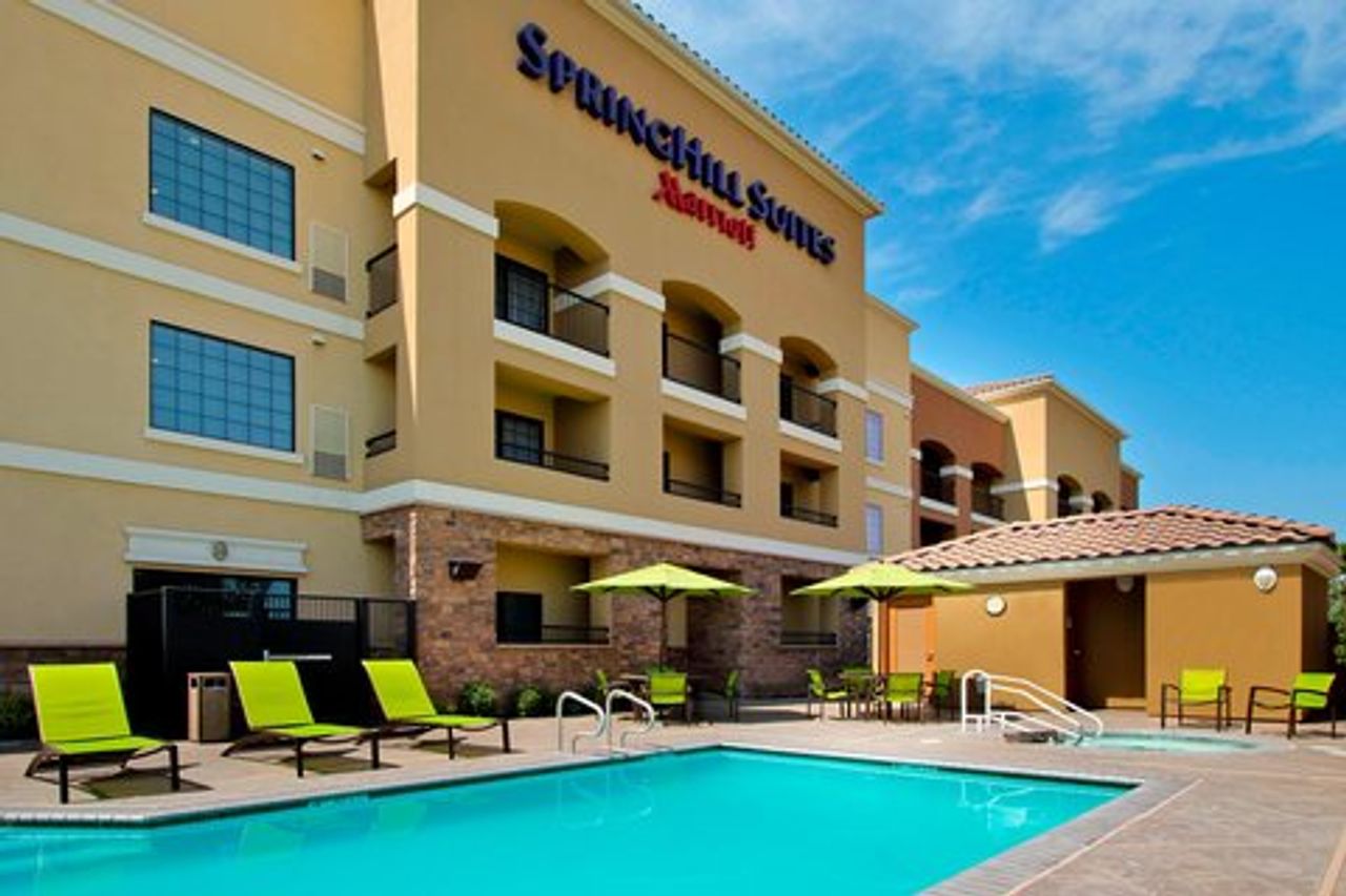 Photo of SpringHill Suites Madera