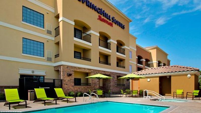 Photo of SpringHill Suites Madera