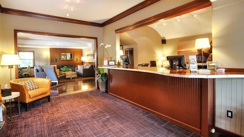 Photo of Earthbox Inn & Spa