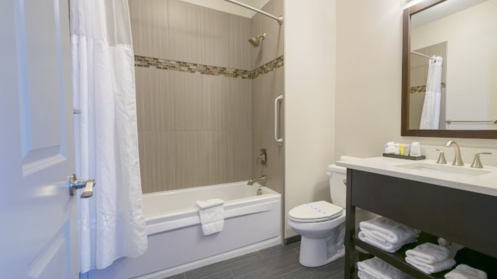 Photo of Sunrise Inn Villas and Suites