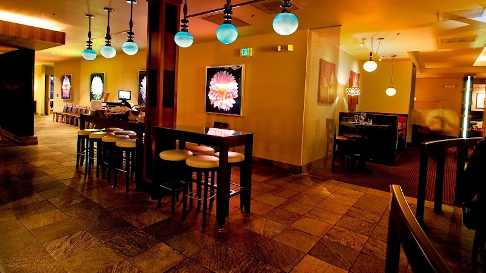 Photo of Mirabeau Park Hotel & Convention Center