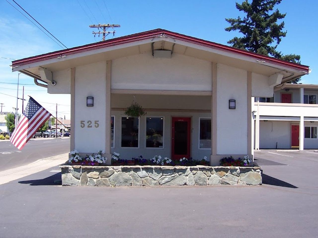 Photo of Red Carpet Inn Medford, OR