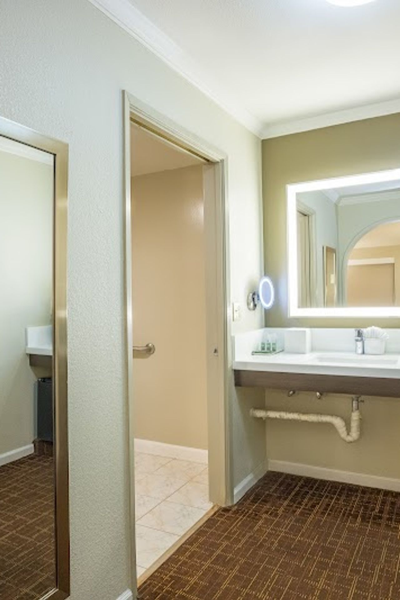 Photo of Best Western Inn