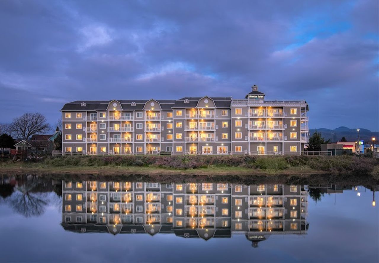 Photo of Rivertide Suites Hotel