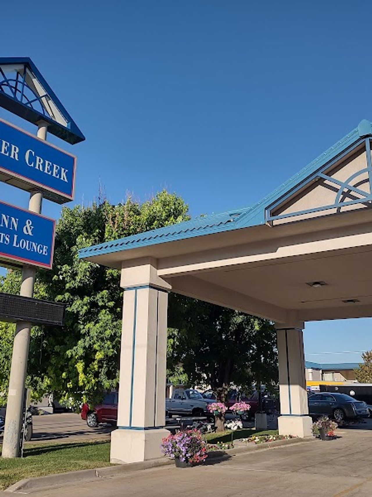 Photo of Clover Creek Inn