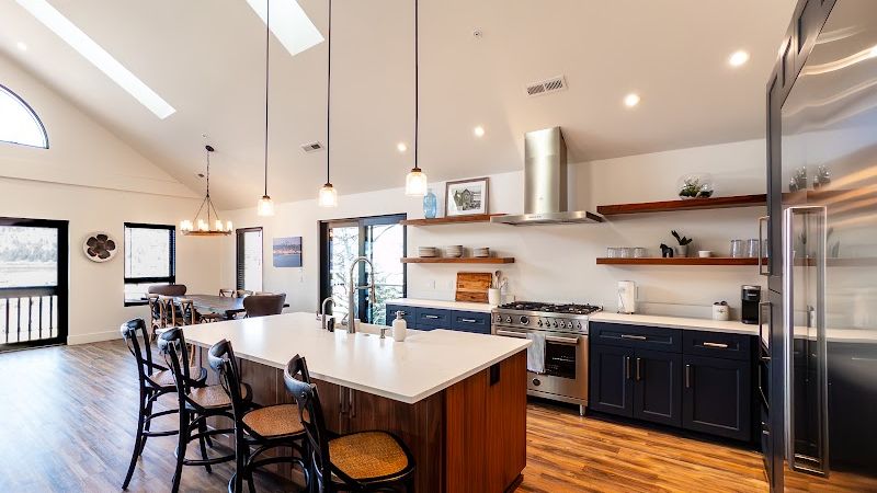 Photo of Horsefeathers Hotel