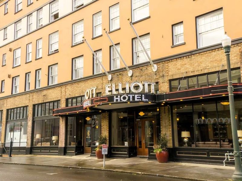 Hotel Elliott Astoria