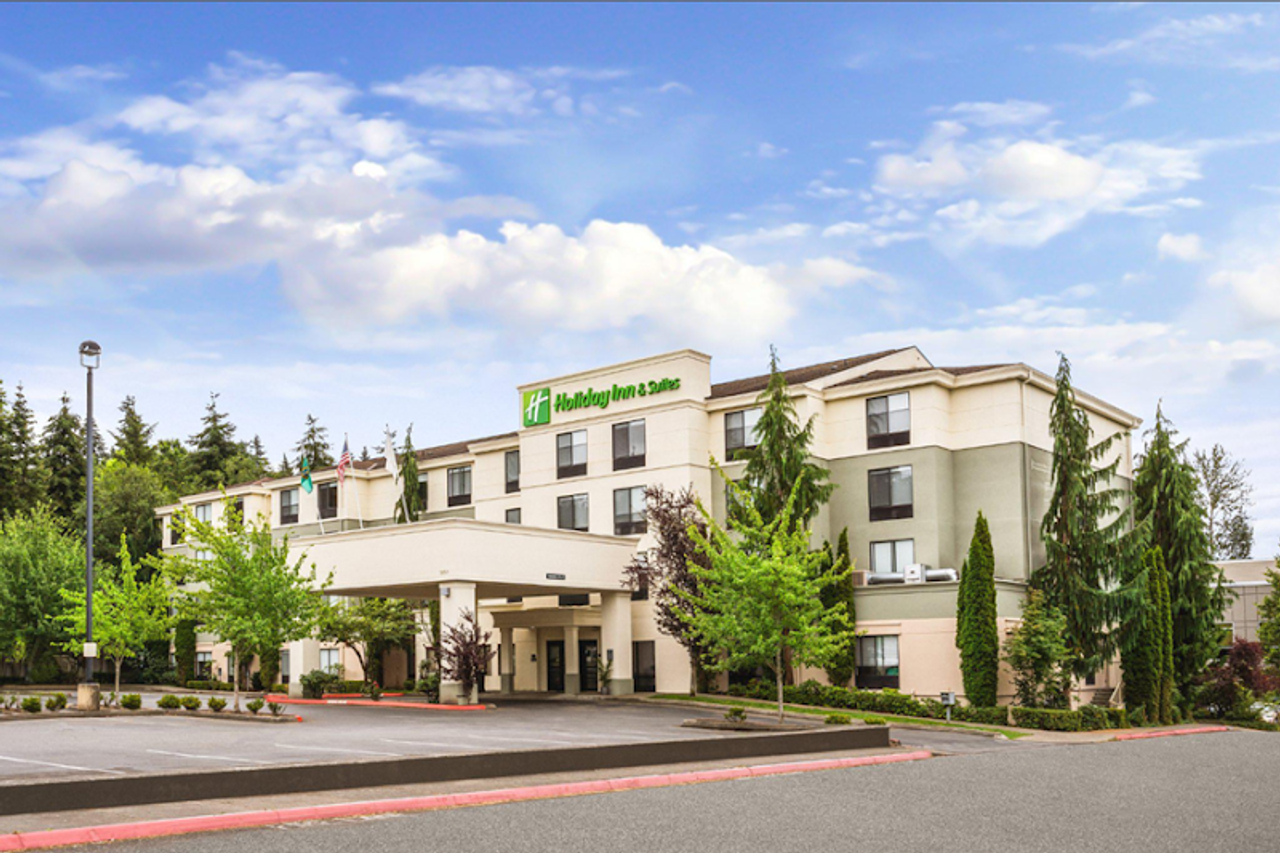 Photo of Holiday Inn & Suites Bothell, an IHG Hotel