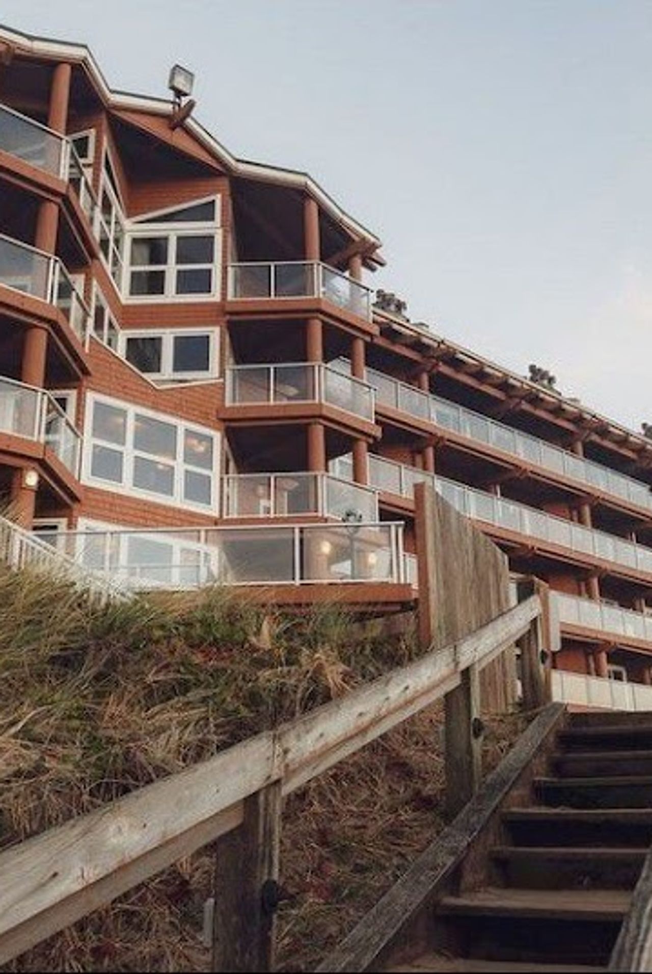 Photo of Hallmark Resort Newport - Direct Beach Access