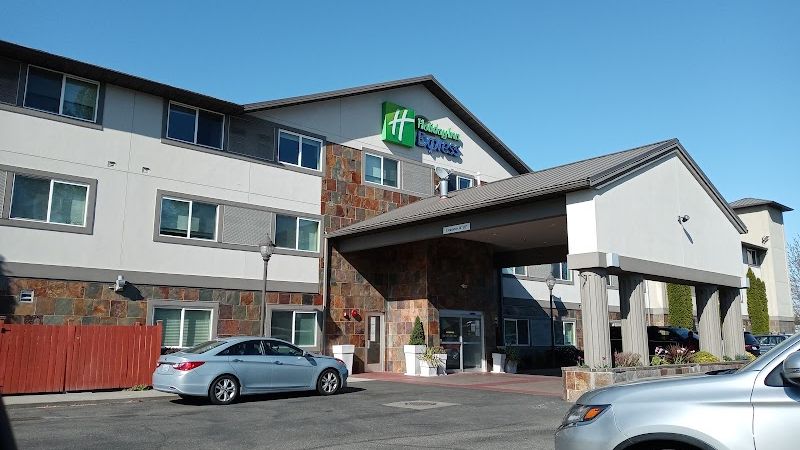 Holiday Inn Express & Suites Seattle-Everett, an IHG Hotel