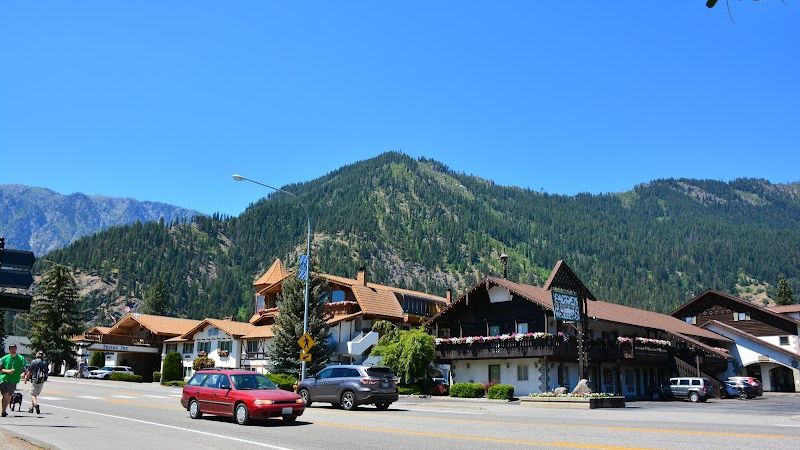 Photo of Linderhof Inn