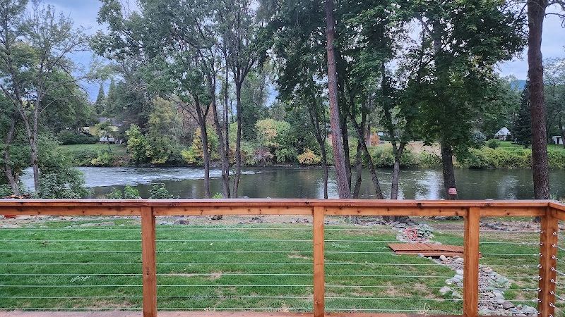 Photo of Rogue River Resort