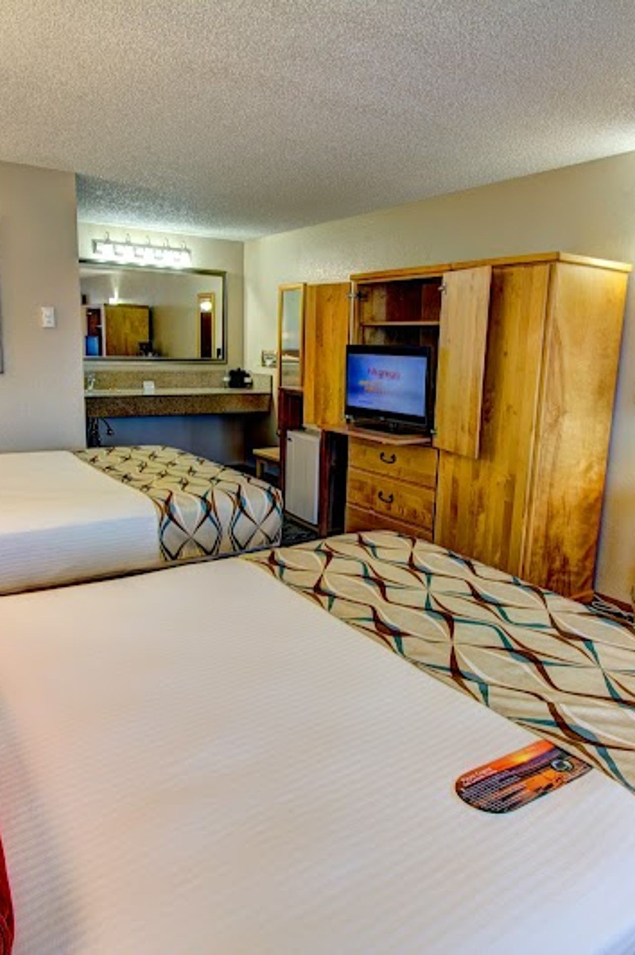 Photo of Super 8 Florence OR (Previously Old Town Inn) - Room, 2 Queen Beds