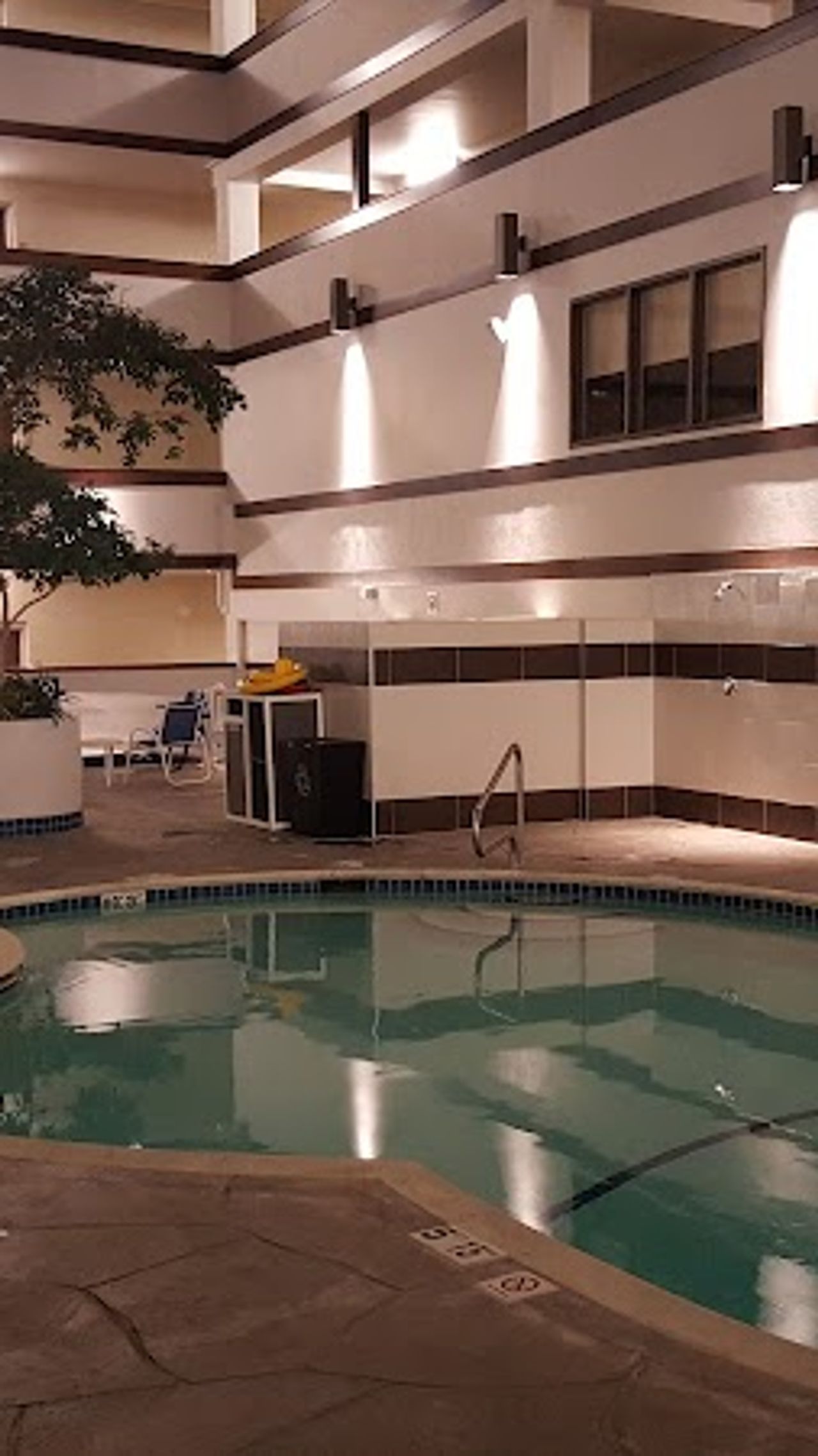 Photo of Four Points by Sheraton Bellingham Hotel & Conference Center