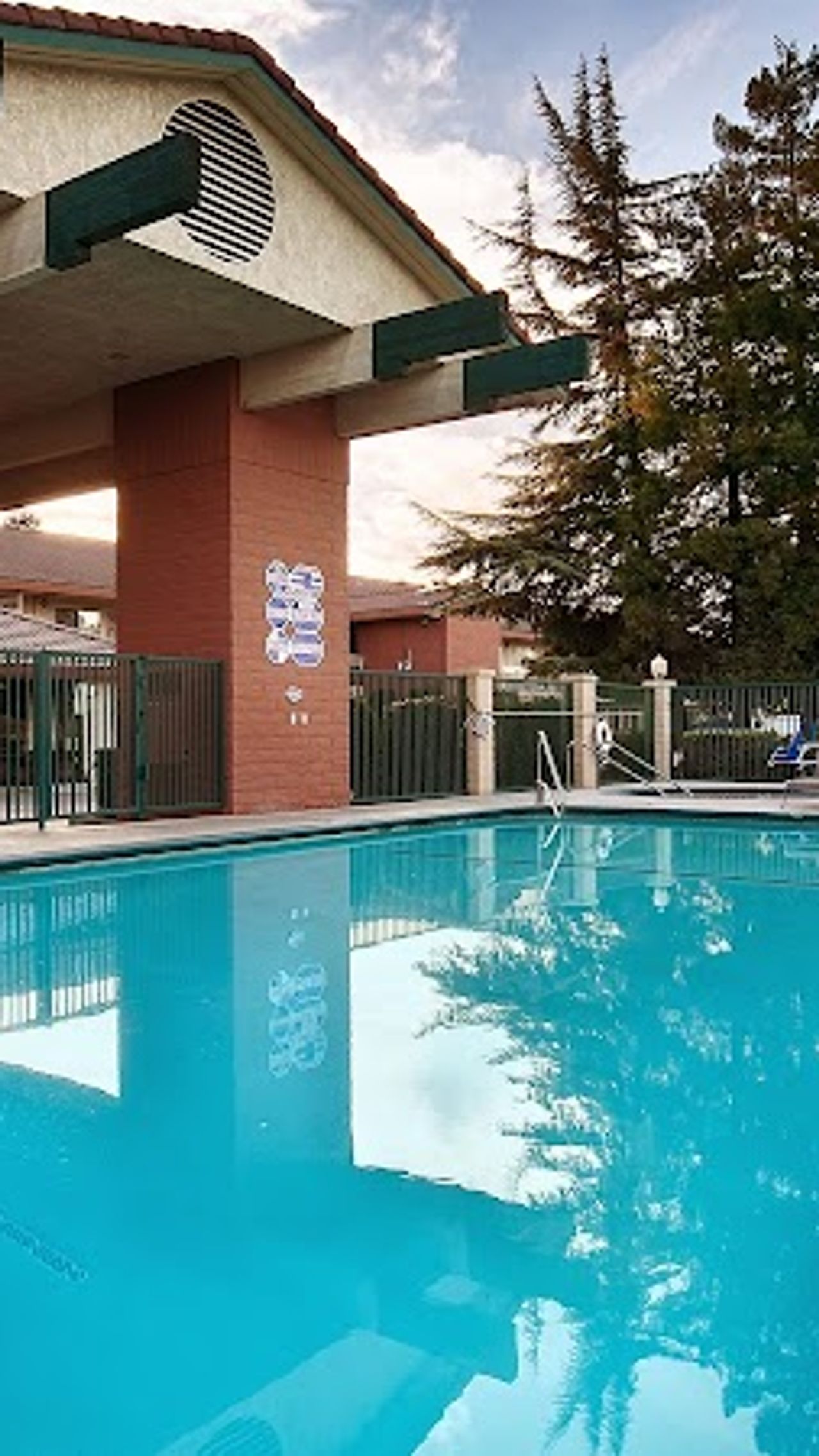Photo of Best Western Orchard Inn