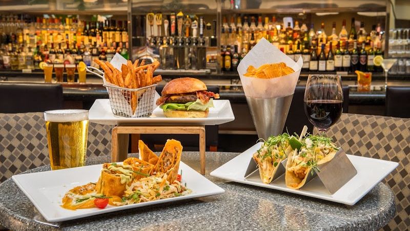 Photo of DoubleTree Suites by Hilton Hotel Seattle Airport - Southcenter