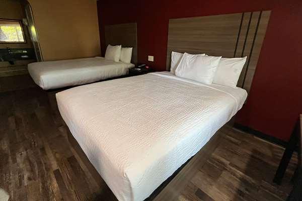 Photo of Baymont by Wyndham Manteca