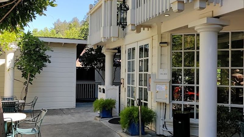 Photo of THE BERGSON