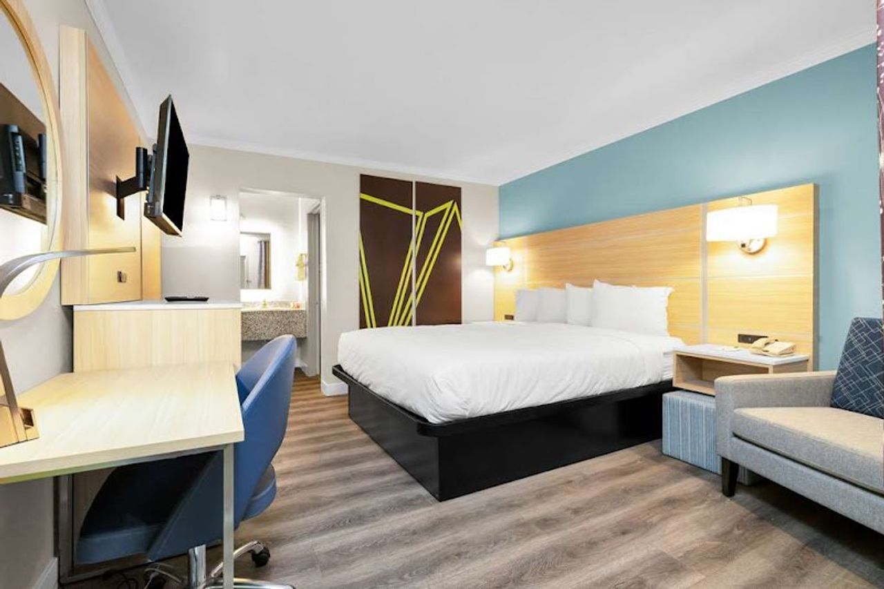 Photo of SureStay by Best Western San Francisco Marina District