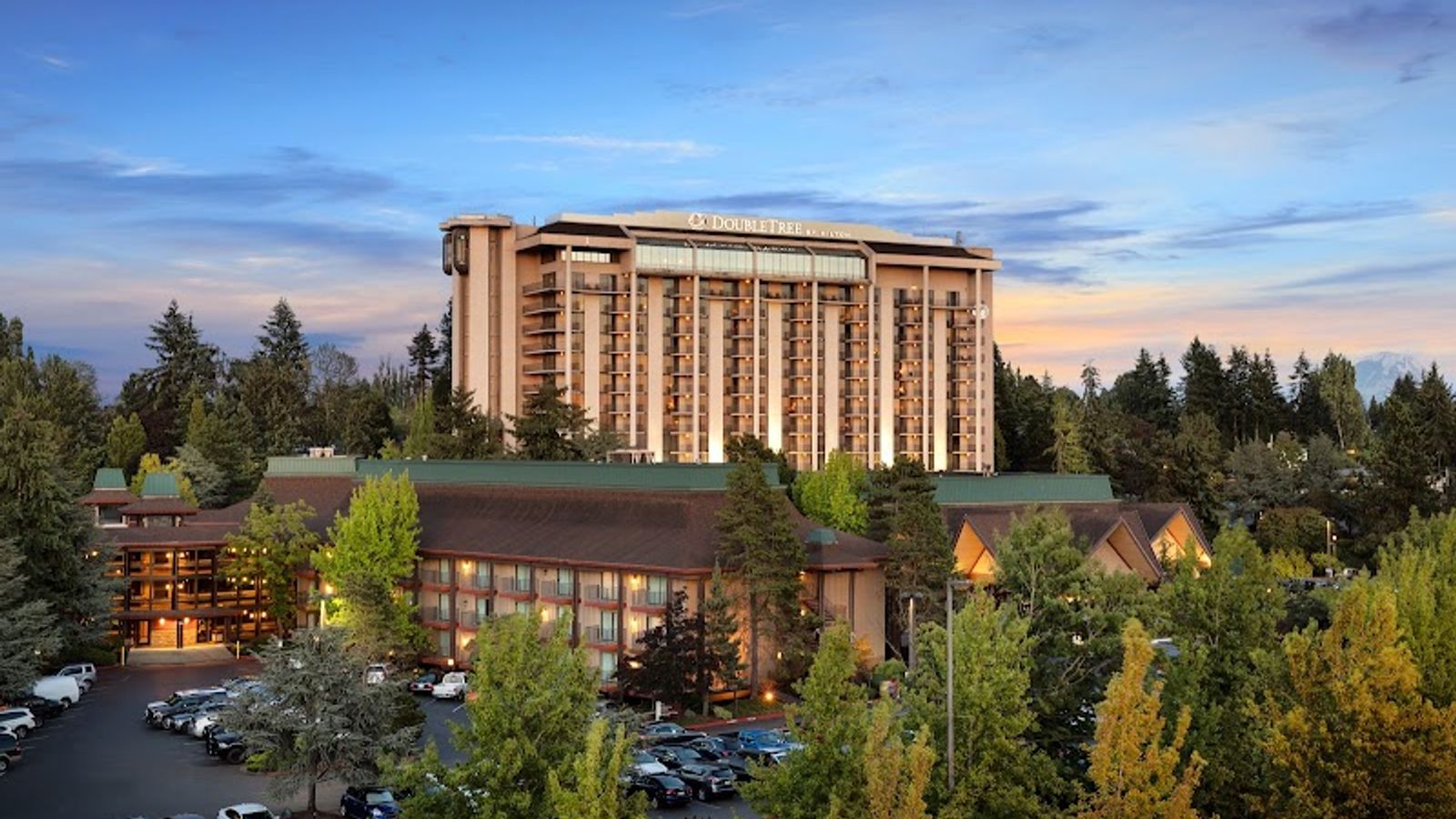 DoubleTree by Hilton Hotel Seattle Airport