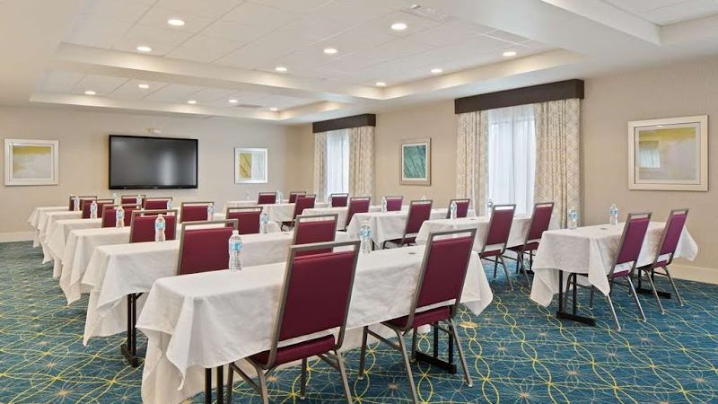 Photo of Hampton Inn & Suites-Seattle Woodinville WA