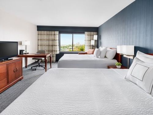 Photo of Courtyard Sacramento Folsom