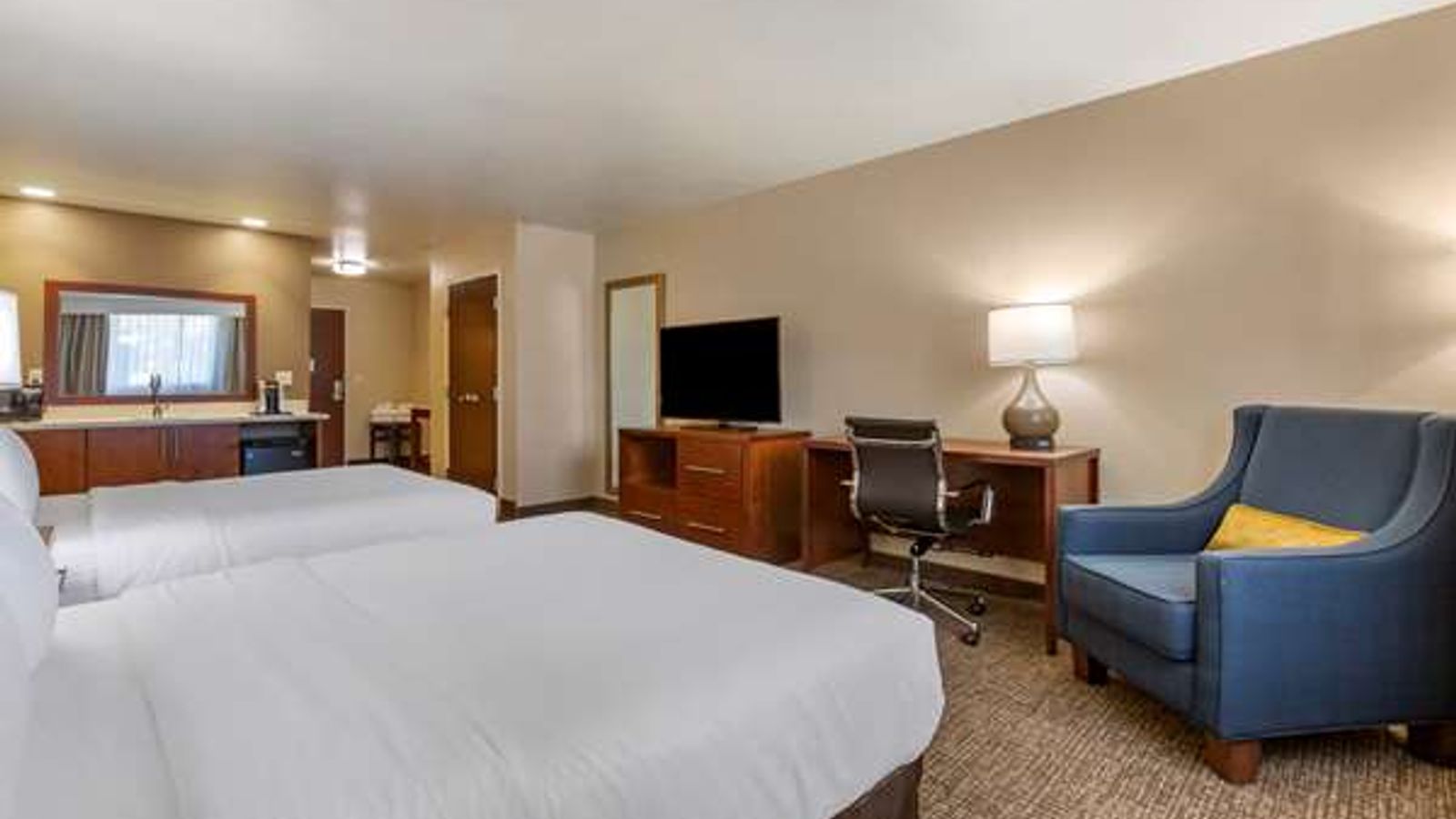 Photo of Comfort Inn & Suites Coeur d'Alene
