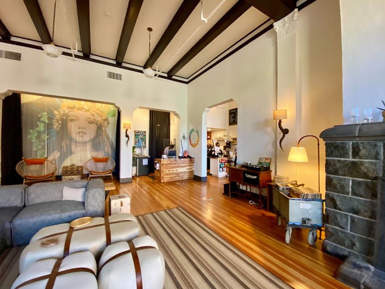 Photo of SCP Redmond Hotel