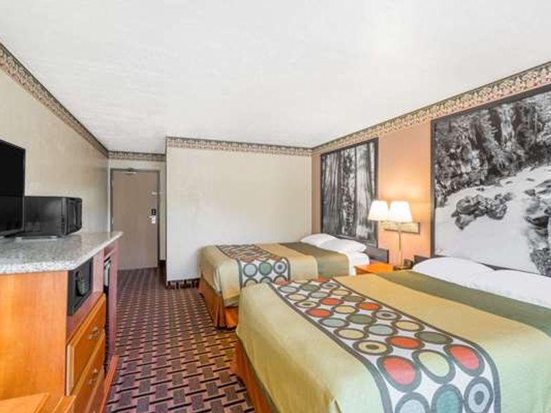 Photo of Super 8 by Wyndham Grants Pass