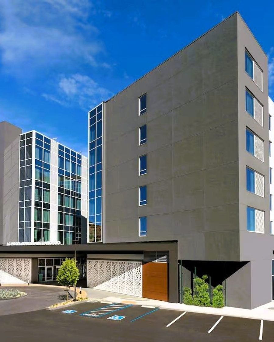 AC Hotel San Francisco Airport/Oyster Point Waterfront