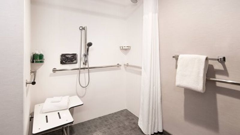 Photo of Courtyard Fresno