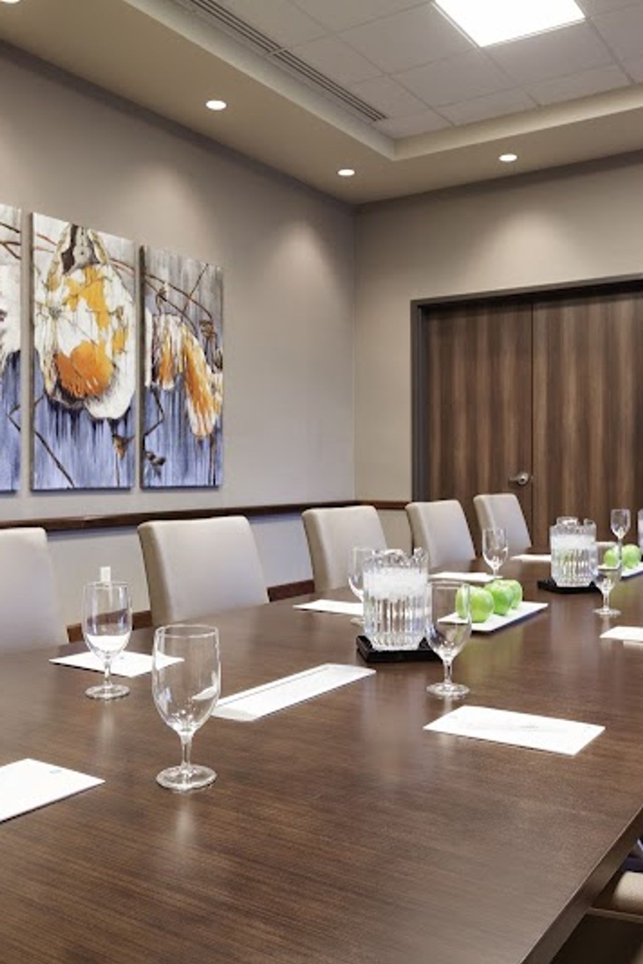 Photo of Embassy Suites by Hilton Portland Hillsboro, Oregon