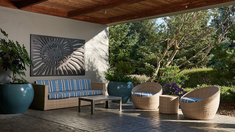 Photo of Best Western Plus Agate Beach Inn