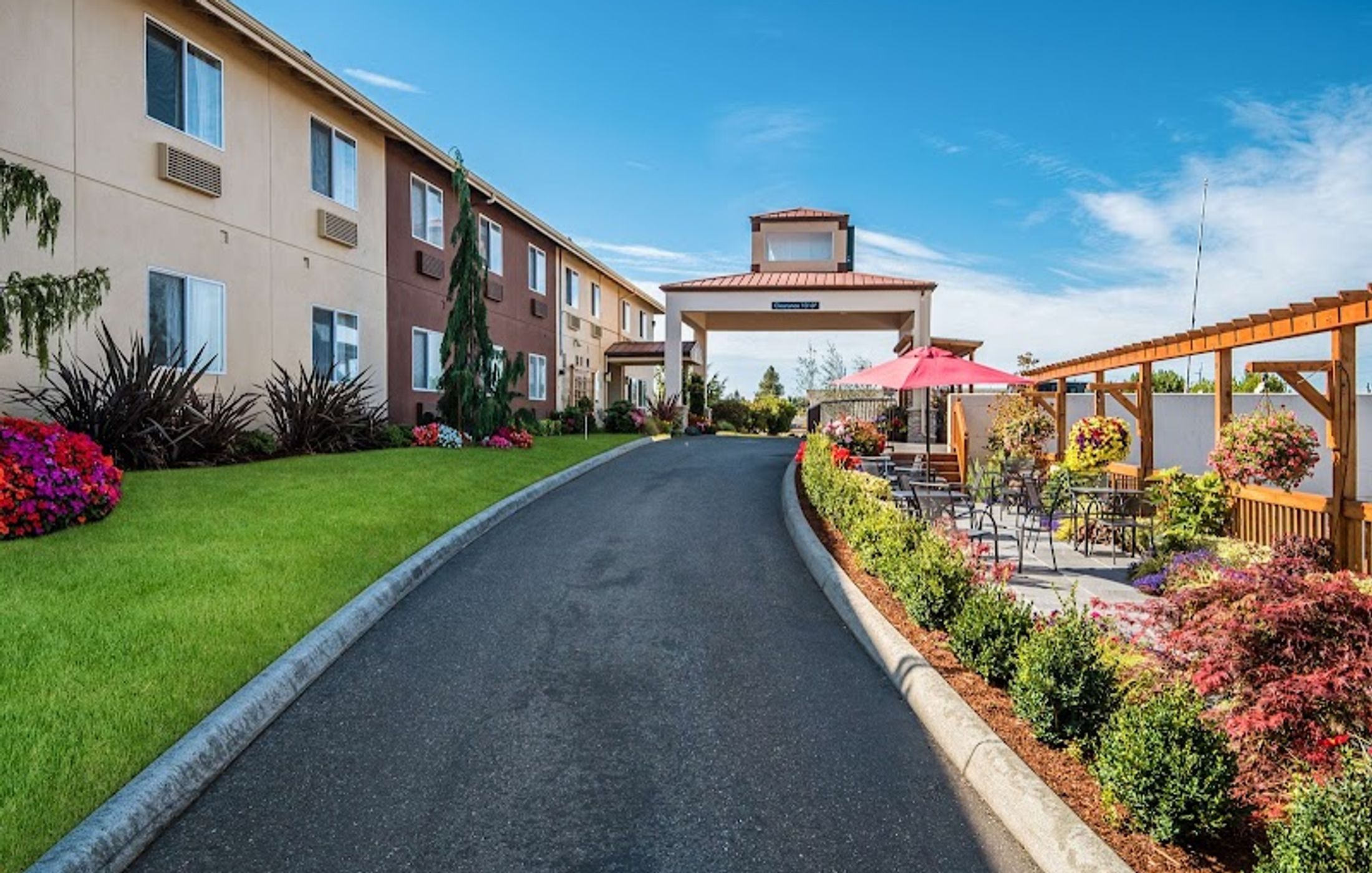 Red Lion Inn & Suites Sequim