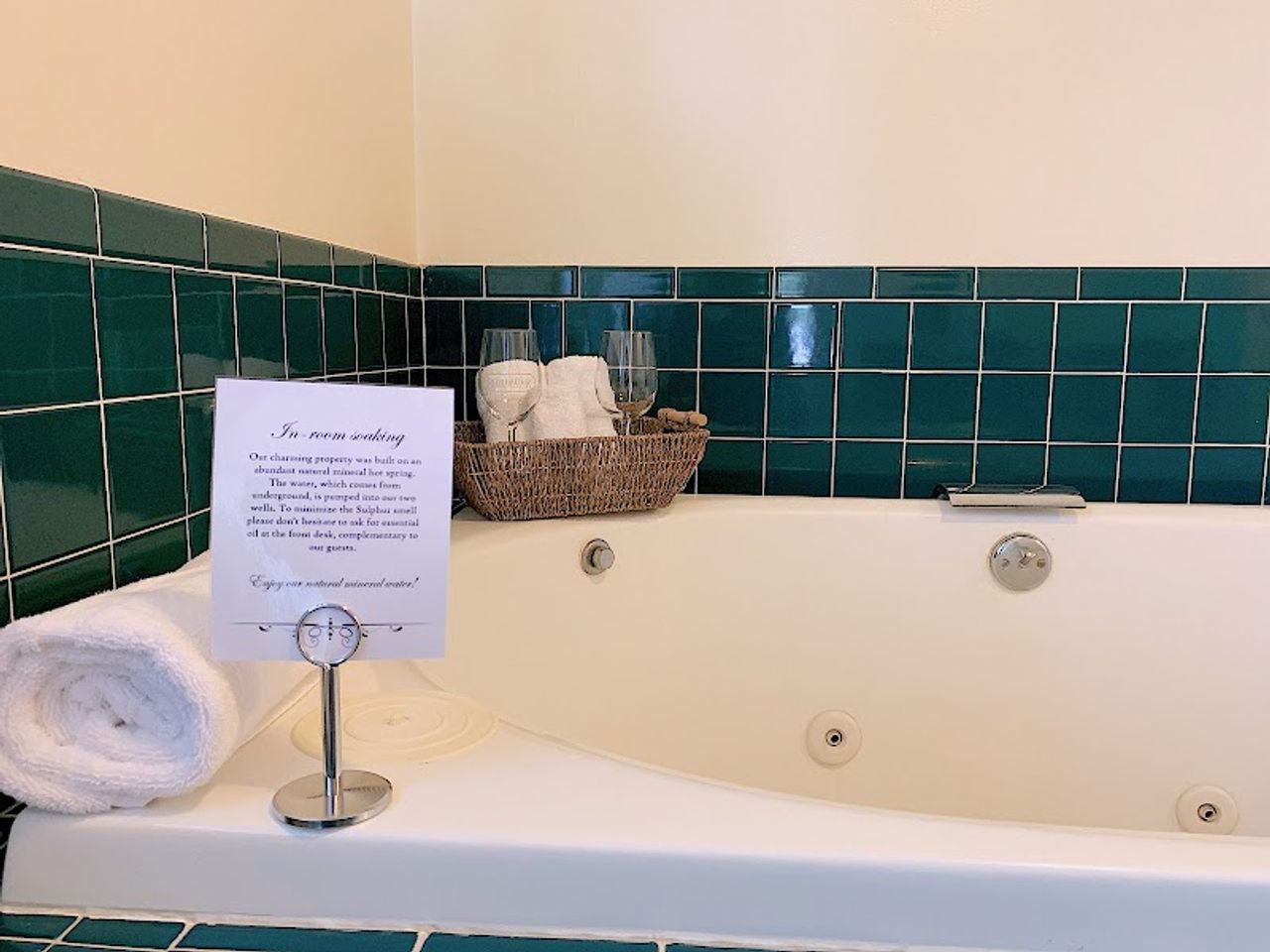 Photo of Carlin's Cottage Court