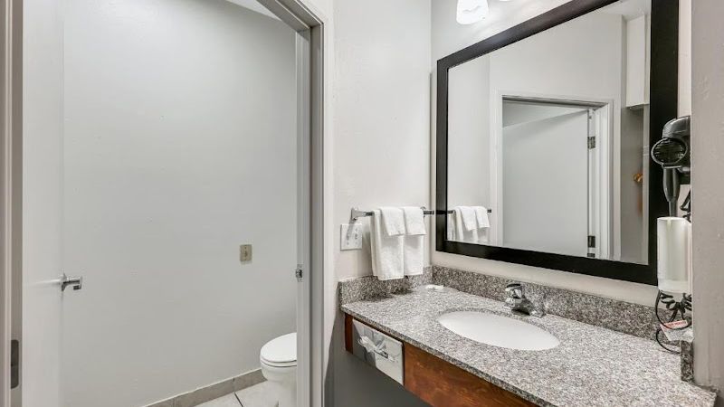 Photo of Quality Inn & Suites Liberty Lake - Spokane Valley
